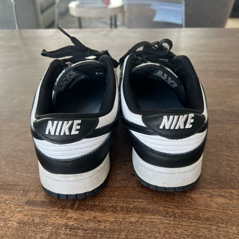 Nike Dunks - Picture 3 of 6